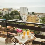 Apartamento luminoso con vistas increíbles al mar